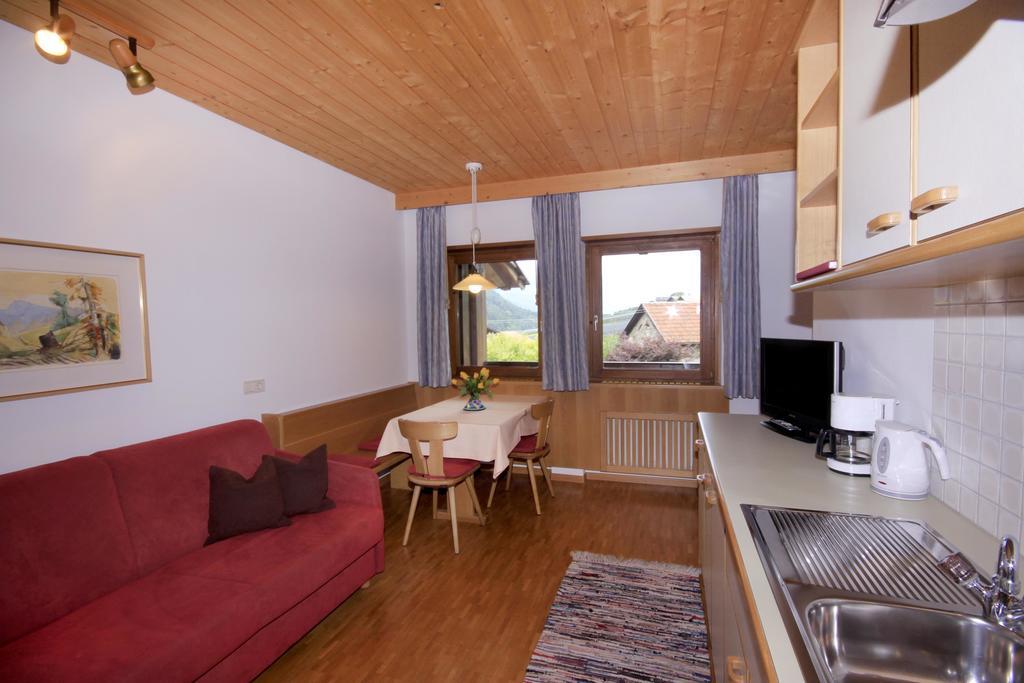 Apartments Gasserhof Lagundo Quarto foto